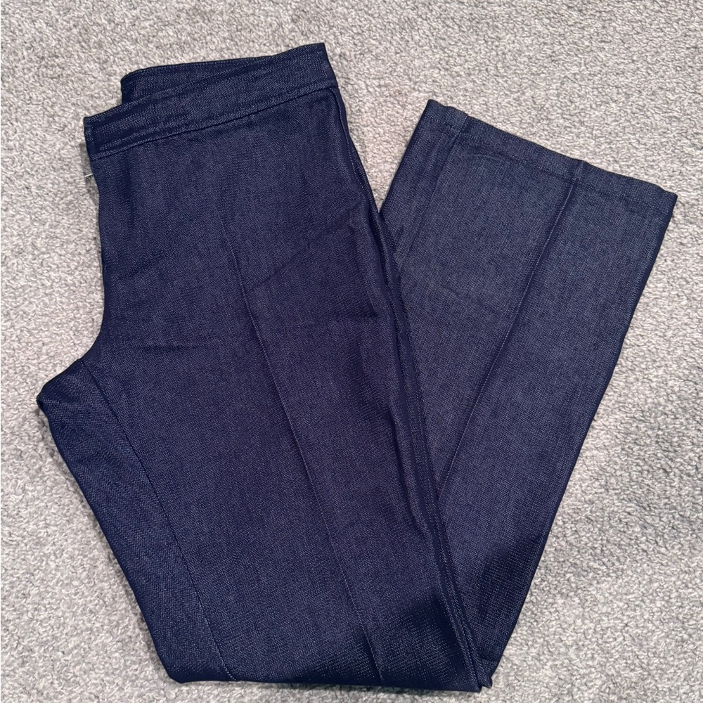 NWOT Old Navy Blue Bell Bottom Jeans Size 4